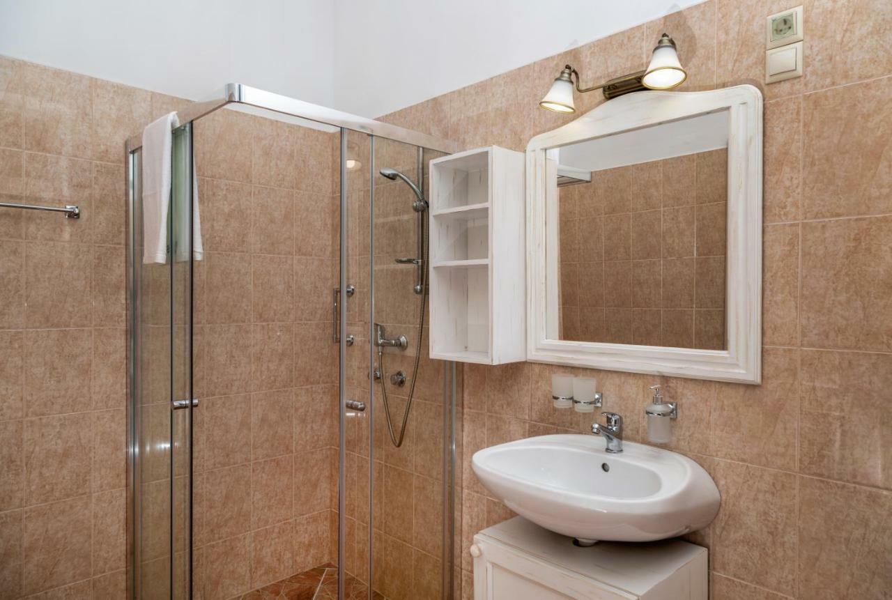 Balzsam Apartmanhaz Harkany Exterior photo