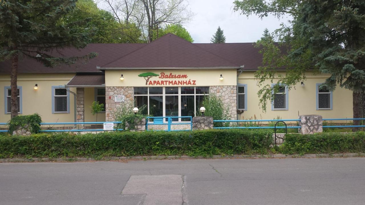 Balzsam Apartmanhaz Harkany Exterior photo